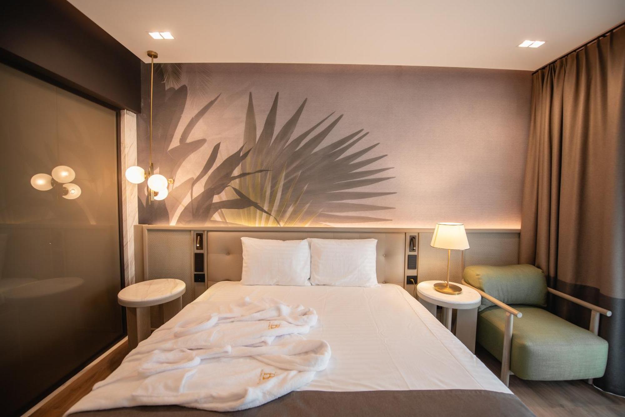 Belinda Hotel Mamaia Adults Only Ngoại thất bức ảnh