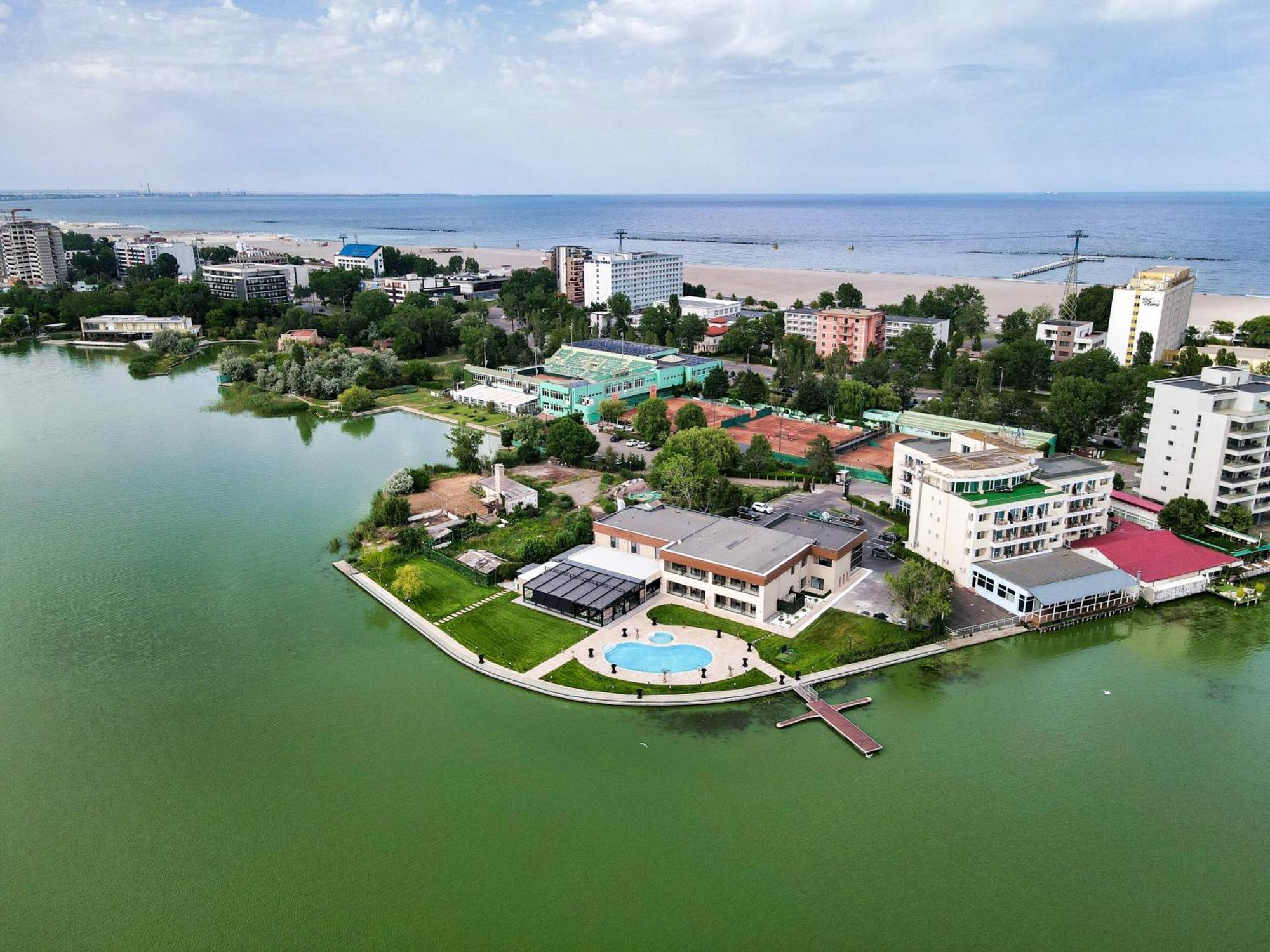 Belinda Hotel Mamaia Adults Only Ngoại thất bức ảnh