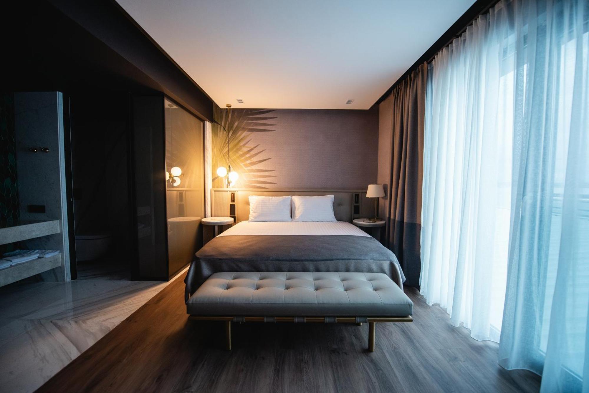 Belinda Hotel Mamaia Adults Only Ngoại thất bức ảnh