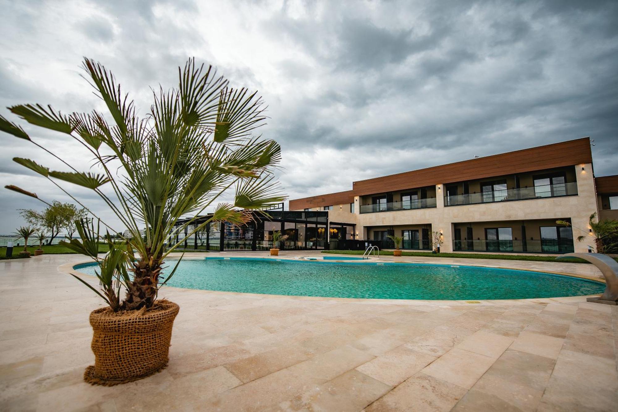 Belinda Hotel Mamaia Adults Only Ngoại thất bức ảnh